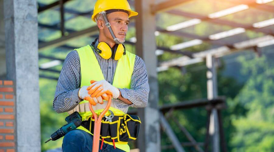 Professional gutter cleaning in Beech Bluff, TN